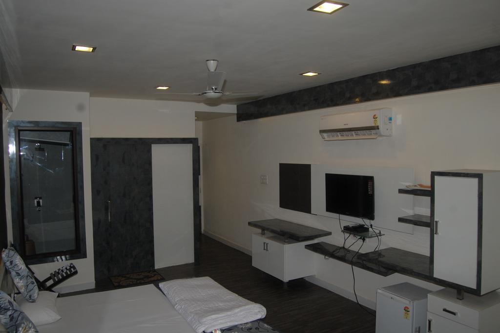 Shivpurī Hotel Sonchiraiya חדר תמונה