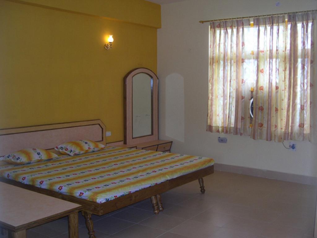 Shivpurī Hotel Sonchiraiya חדר תמונה