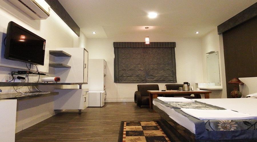 Shivpurī Hotel Sonchiraiya מראה חיצוני תמונה